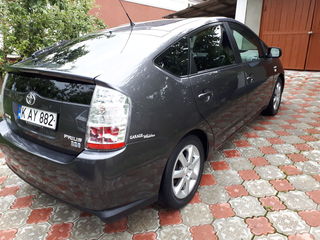 Toyota Prius foto 3