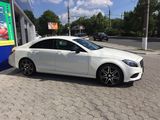 Mercedes CLS Class foto 2