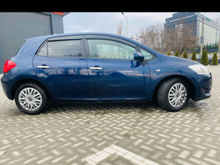 Toyota Auris foto 9