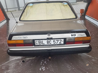 Audi 80 foto 3