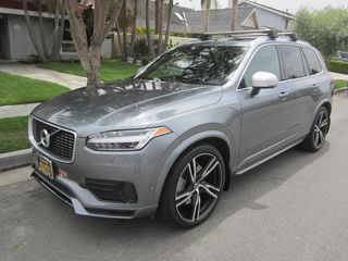 Volvo XC90 foto 8