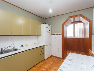 Apartament cu 3 camere, 63 m², Centru, Chișinău foto 8