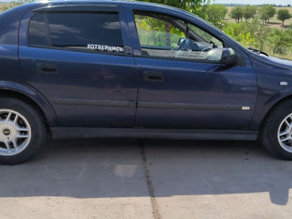 Opel Astra foto 7