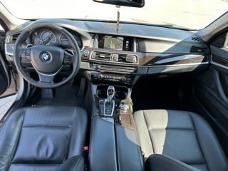 BMW 5 Series foto 8