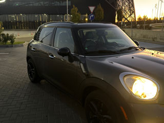 Mini Cooper S Countryman foto 2