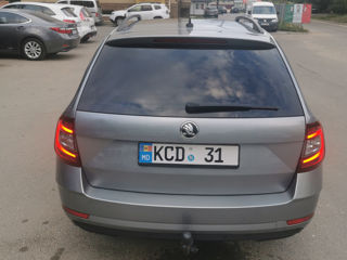 Skoda Octavia foto 3