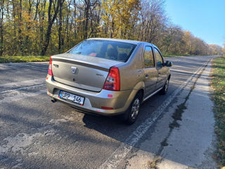 Dacia Logan foto 6