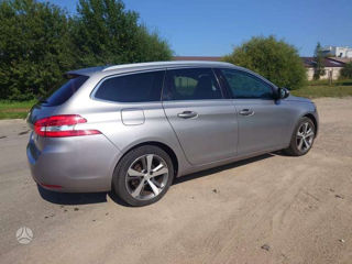 Peugeot 308 foto 4