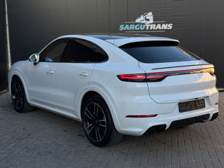 Porsche Cayenne Coupe foto 6