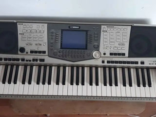 Yamaha psr2000