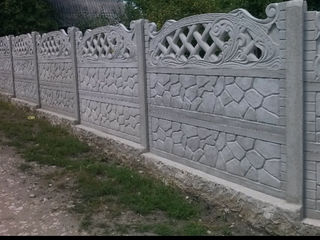 Gard ornamentat din beton, tuburi din beton, fortan foto 2