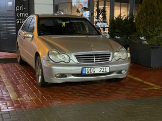 Mercedes C-Class