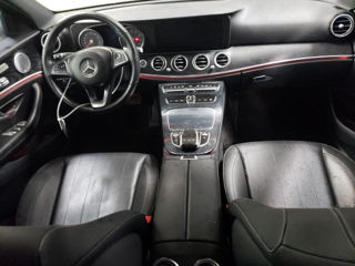 Mercedes E-Class foto 8