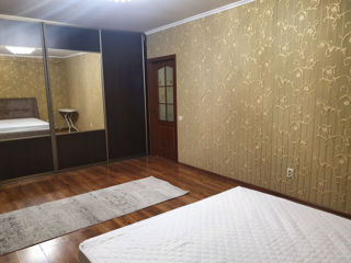 Apartament cu 1 cameră, 60 m², Botanica, Chișinău foto 3