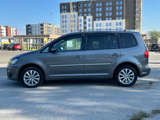 Volkswagen Touran foto 7