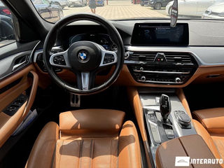 BMW 5 Series foto 9