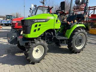 Tractor Avenger 26 foto 2