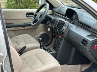 Nissan X-Trail foto 8