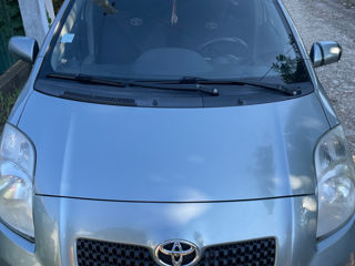 Toyota Yaris foto 7