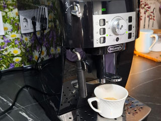 Кофемашина delonghi