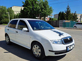 Skoda Fabia foto 2