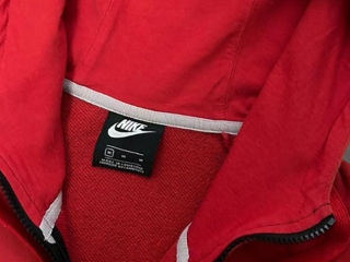 vând bluza Nike foto 3