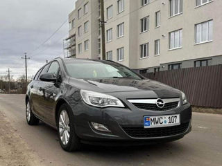 Opel Astra foto 2