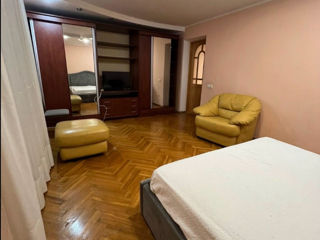 Apartament cu 2 camere, 65 m², Botanica, Chișinău foto 4