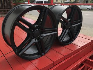 5x112 R19 Rial M10 Black Matt разноширокие на Mercedes foto 2