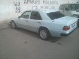 Mercedes Series (W124) foto 5