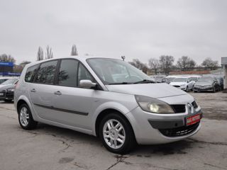 Renault Grand Scenic foto 3