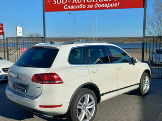 Volkswagen Touareg foto 5