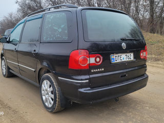 Volkswagen Sharan foto 3