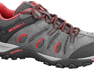 Качественные кроссовки Merrell