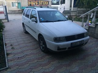 Volkswagen Polo foto 1