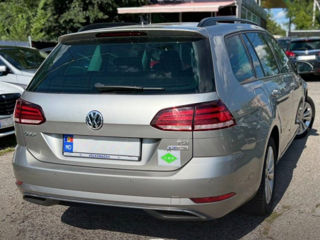 Volkswagen Golf foto 4