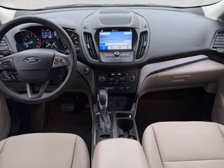 Ford Escape foto 5