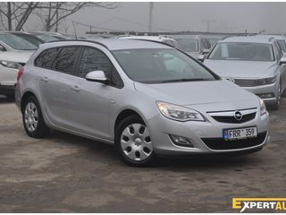 Opel Astra foto 2