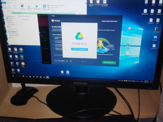 PC complet monitor, muzica, imprimanta.