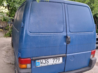 Volkswagen T4 foto 5