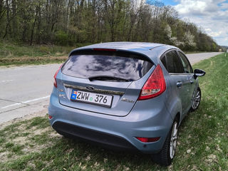 Ford Fiesta 5D foto 2