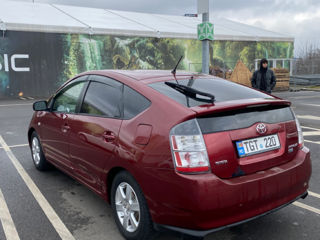 Toyota Prius foto 3