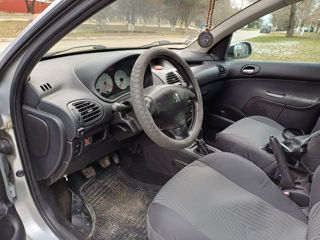 Peugeot 206 foto 10