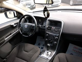 Volvo XC60 foto 6