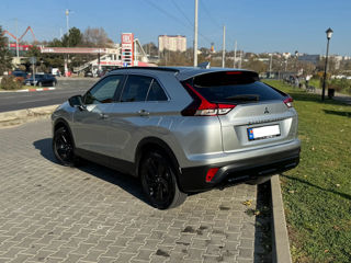 Mitsubishi Eclipse Cross foto 2