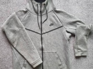 Nike Tech Fleece