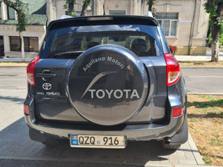 Toyota Rav 4 foto 3