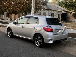 Toyota Auris foto 9