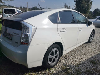 Toyota Prius foto 3