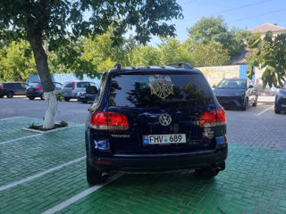 Volkswagen Touareg foto 6